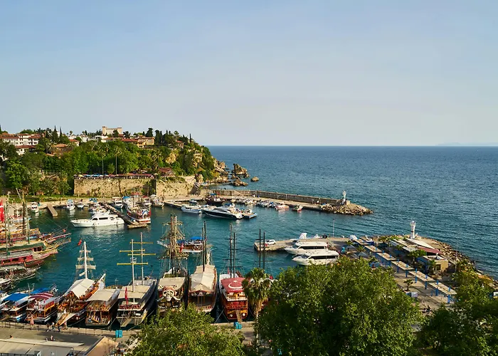 Crystal Centro Pearl Collection Antalya