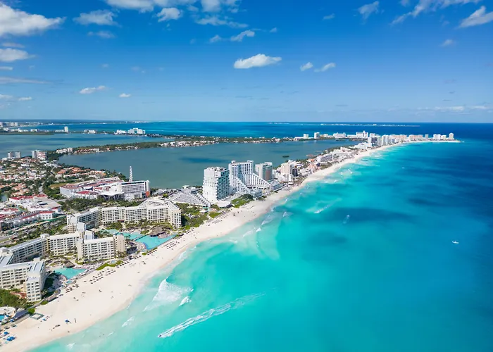 Hyatt Vivid Grand Island Cancun (Adults Only)