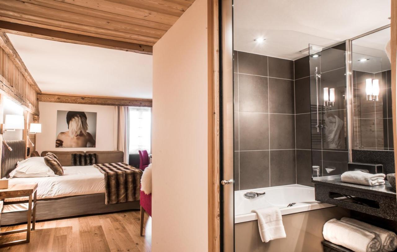 Double Privilege Room