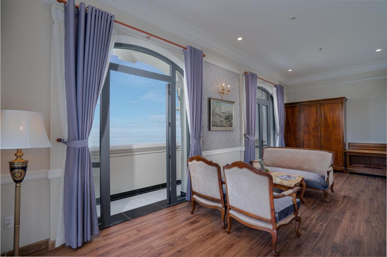 Executive Suite with Sea View