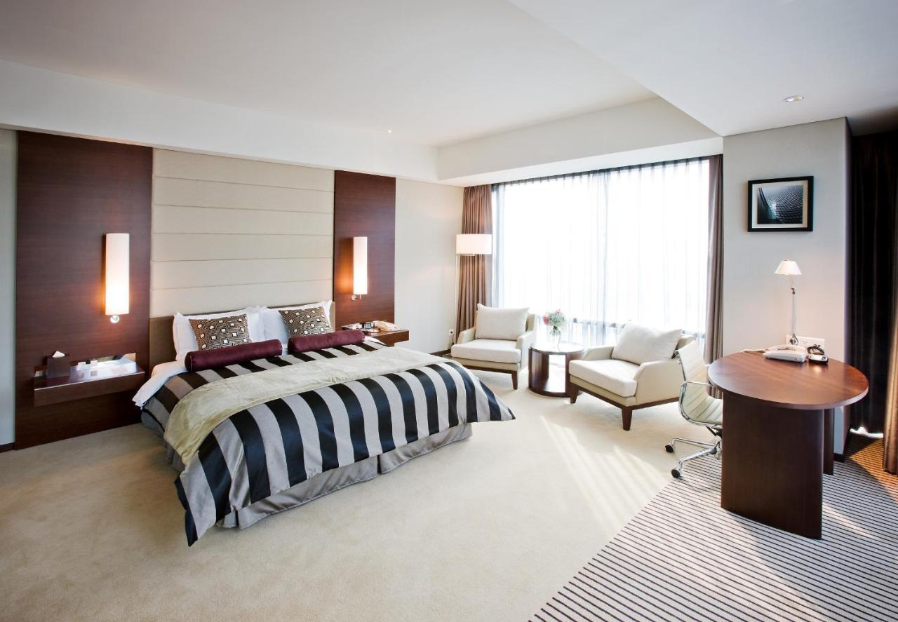 Executive Premier King Room