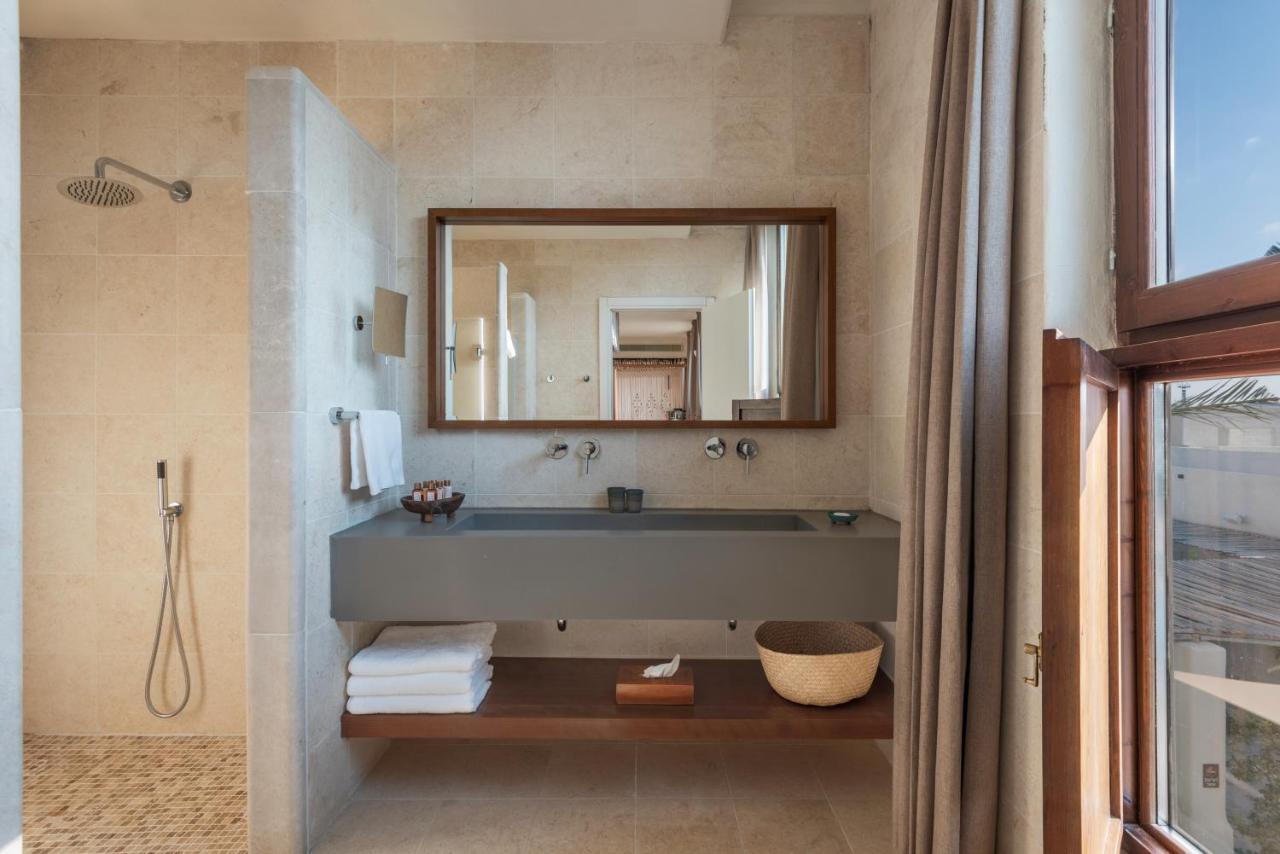 Suite Spa - Vue sur Piscine