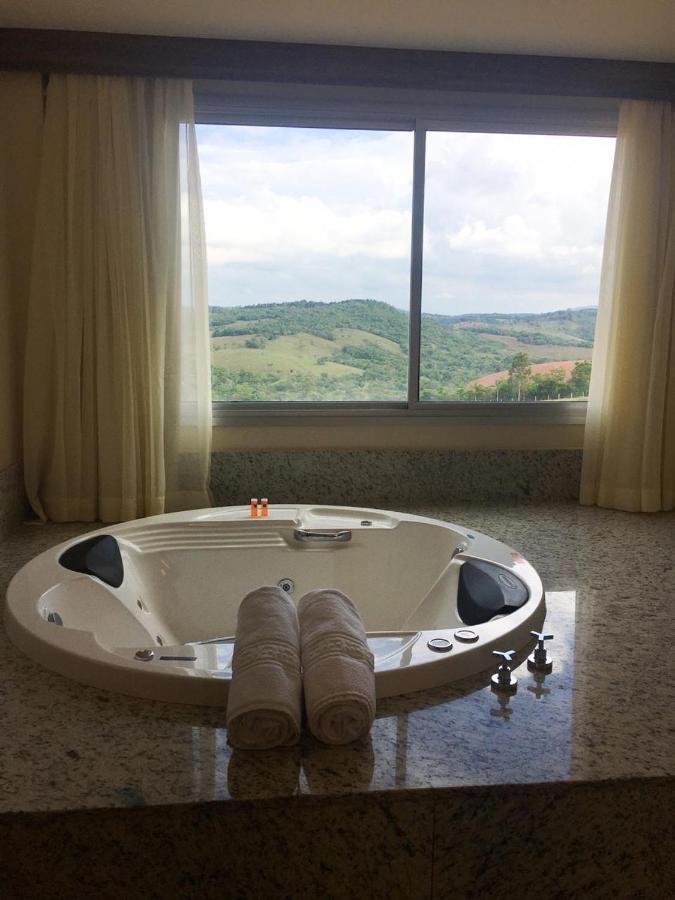Deluxe Suite with Spa Bath