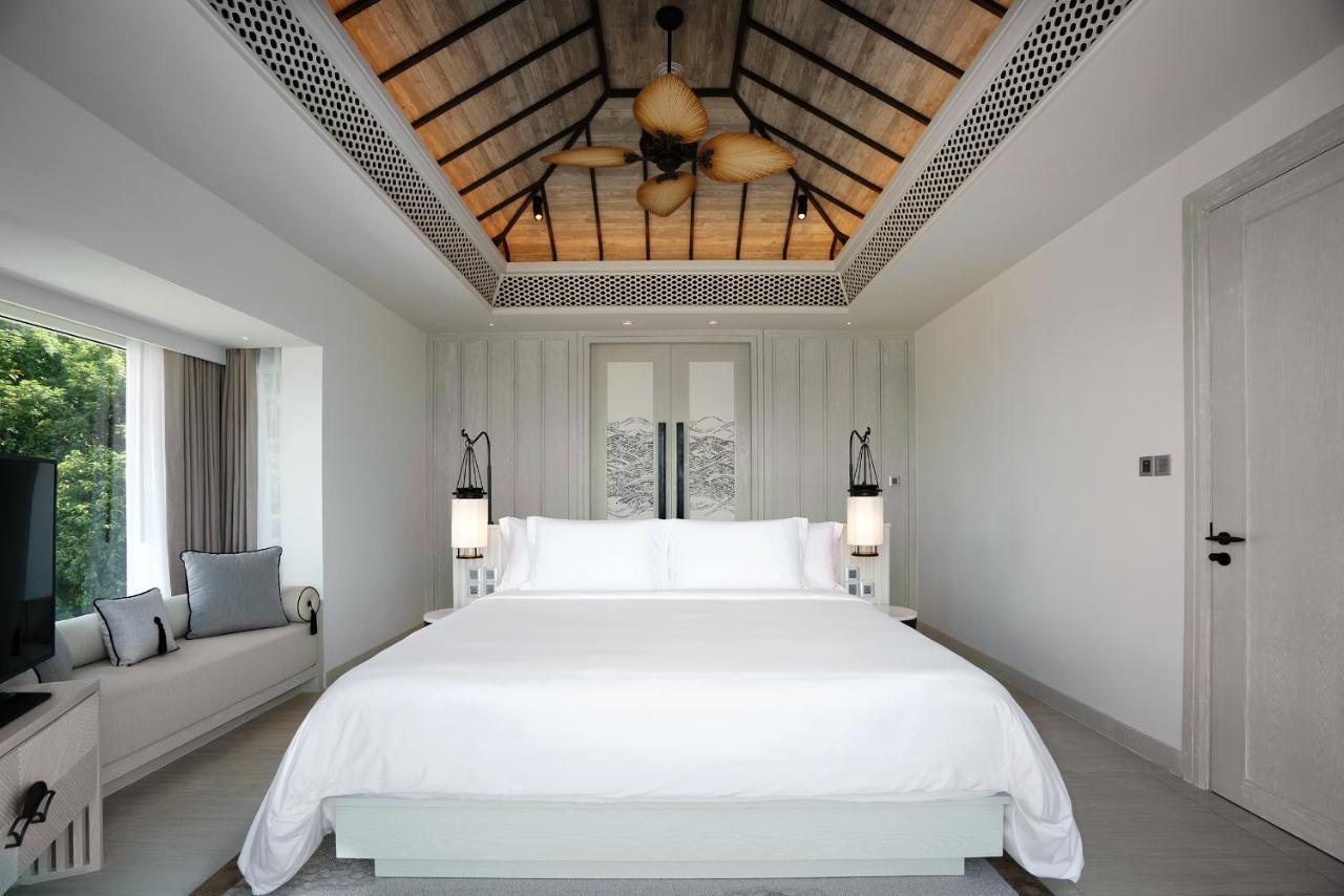 Two Bedroom Ocean Pool Suite,1024401292:JPEG
