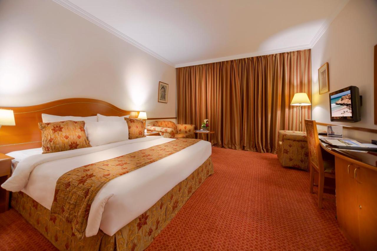 Standard Double or Twin Room Pool View