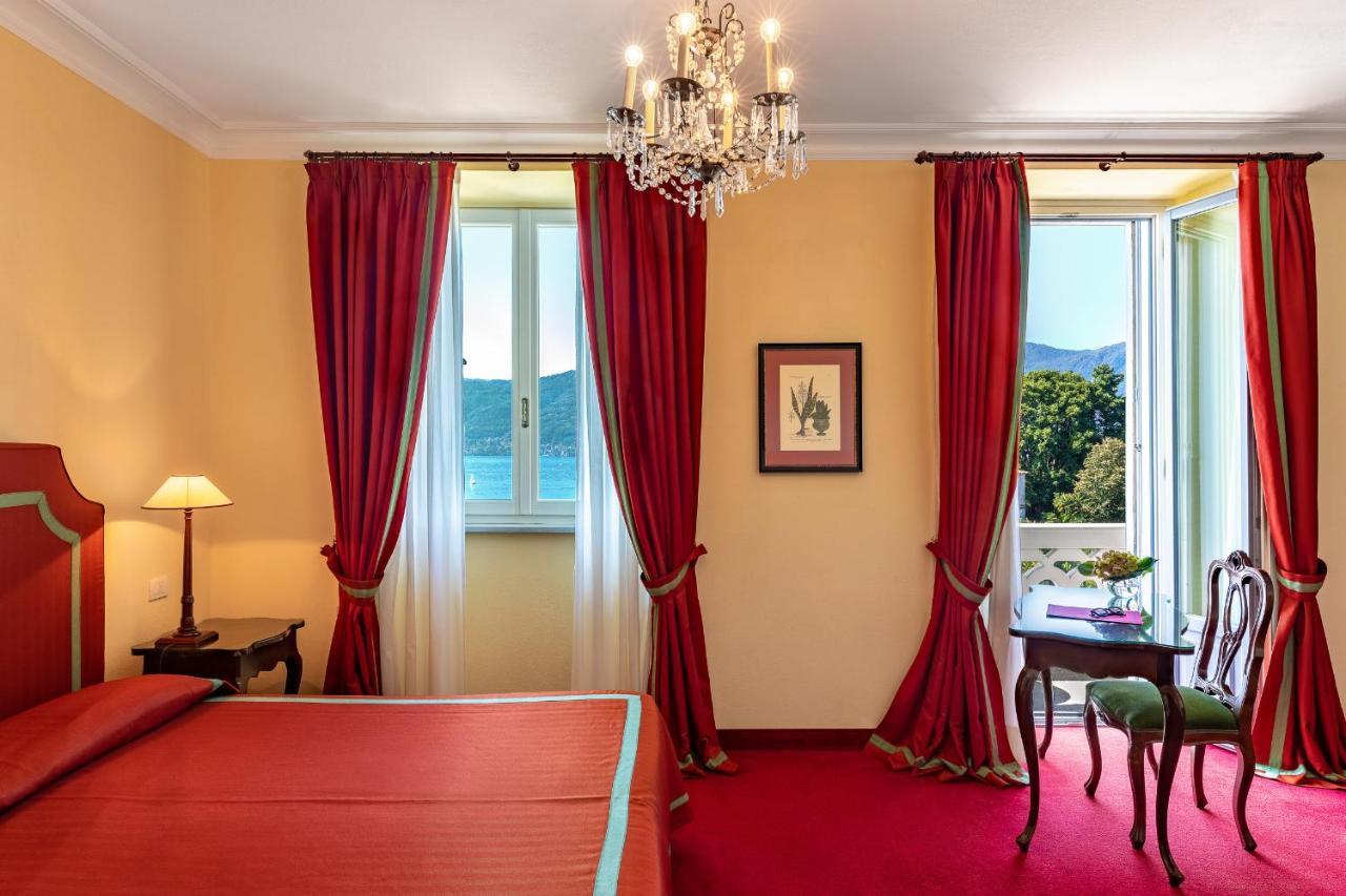 Deluxe Double Room Partial Lake View