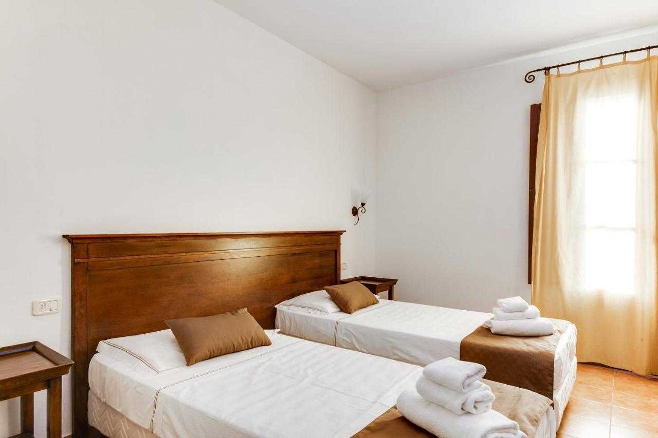 Basic Double Room,1030764334:JPEG