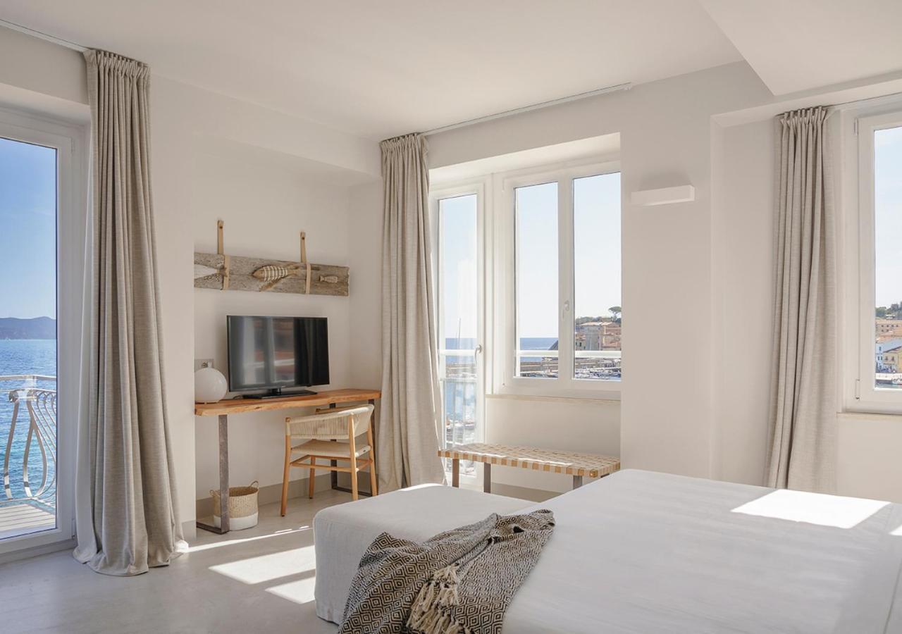 Deluxe Doppel-/Zweibettzimmer mit Balkon