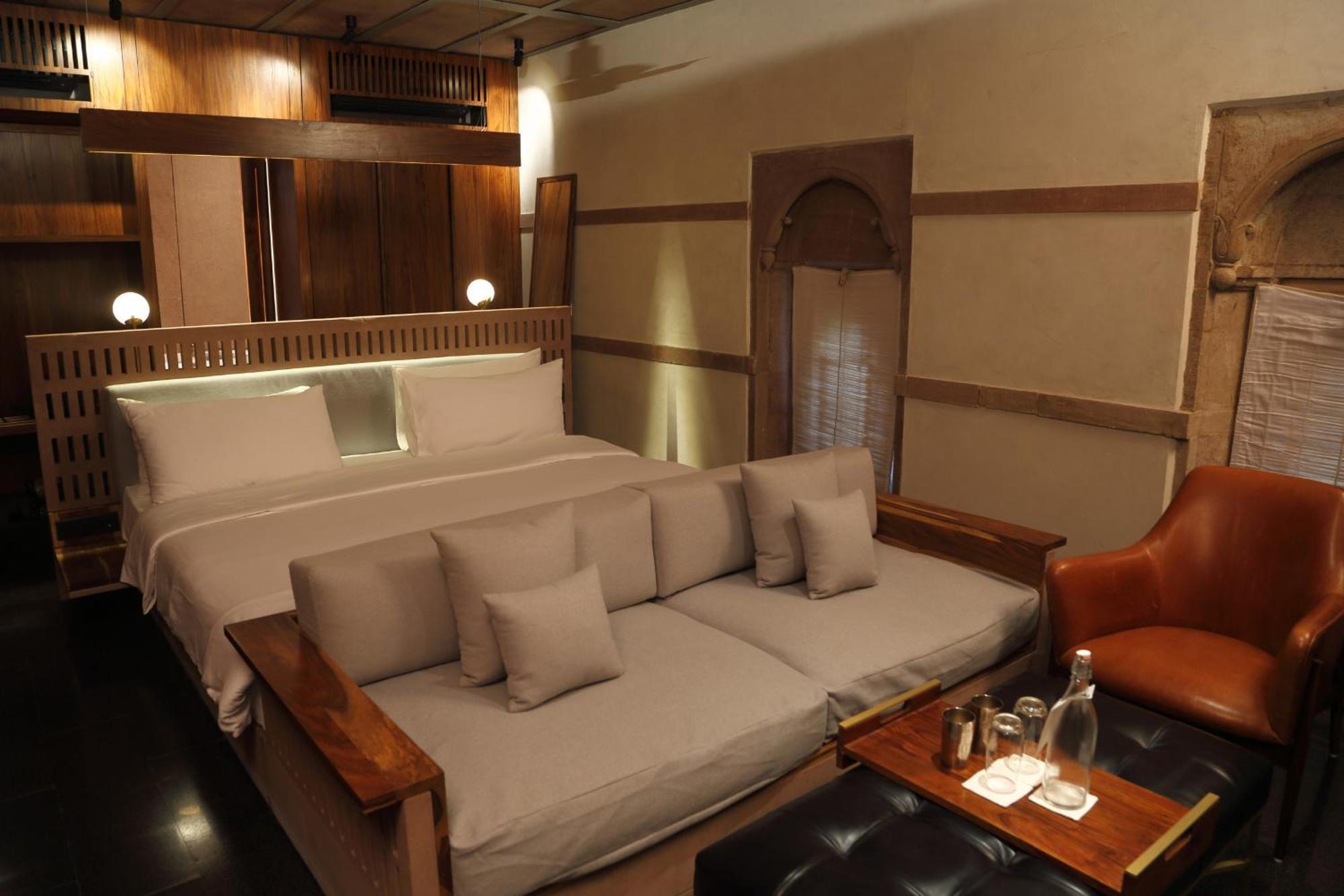 The Stepwell Suite