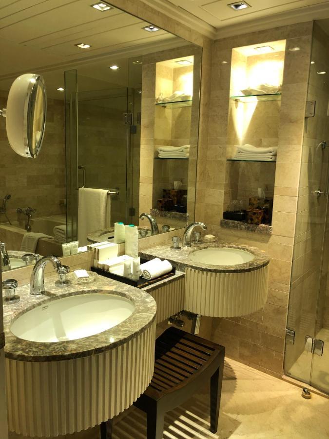 Junior Presidential Suite Complimentary Airport transfer Lounge Accesscomplimentary usage of meeting room two hours per