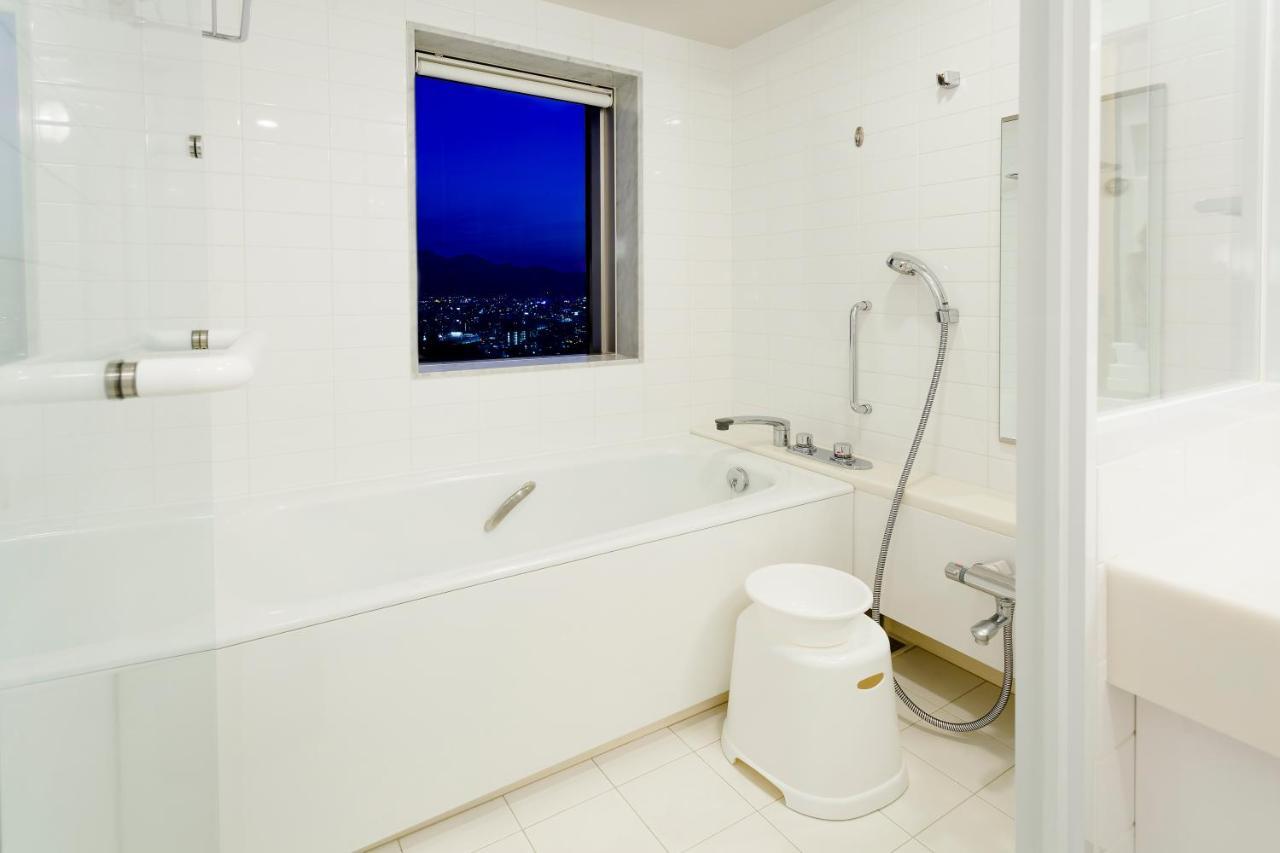 Corner Deluxe Twin Room Non-Smoking