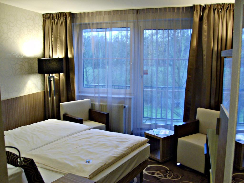 Comfort Room With Balcony Or Terrace
