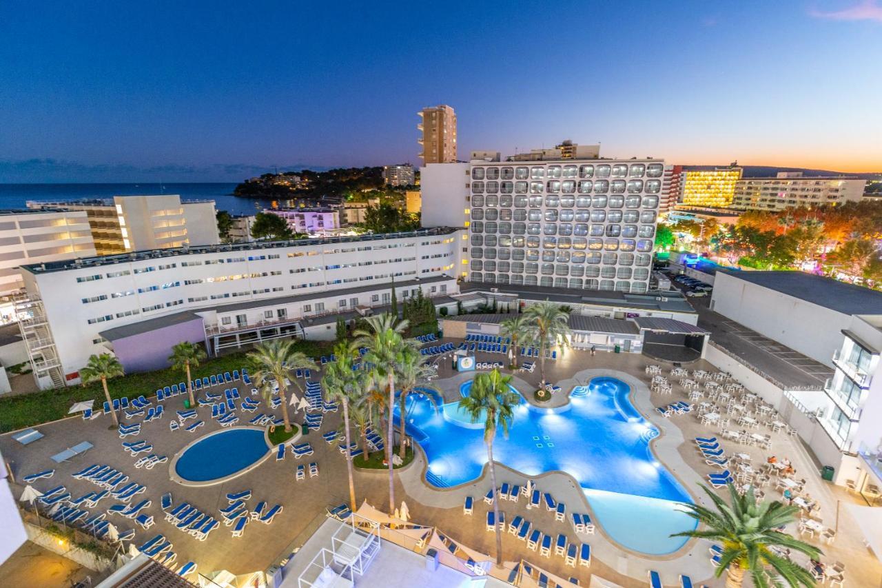 Twin Room Pool View