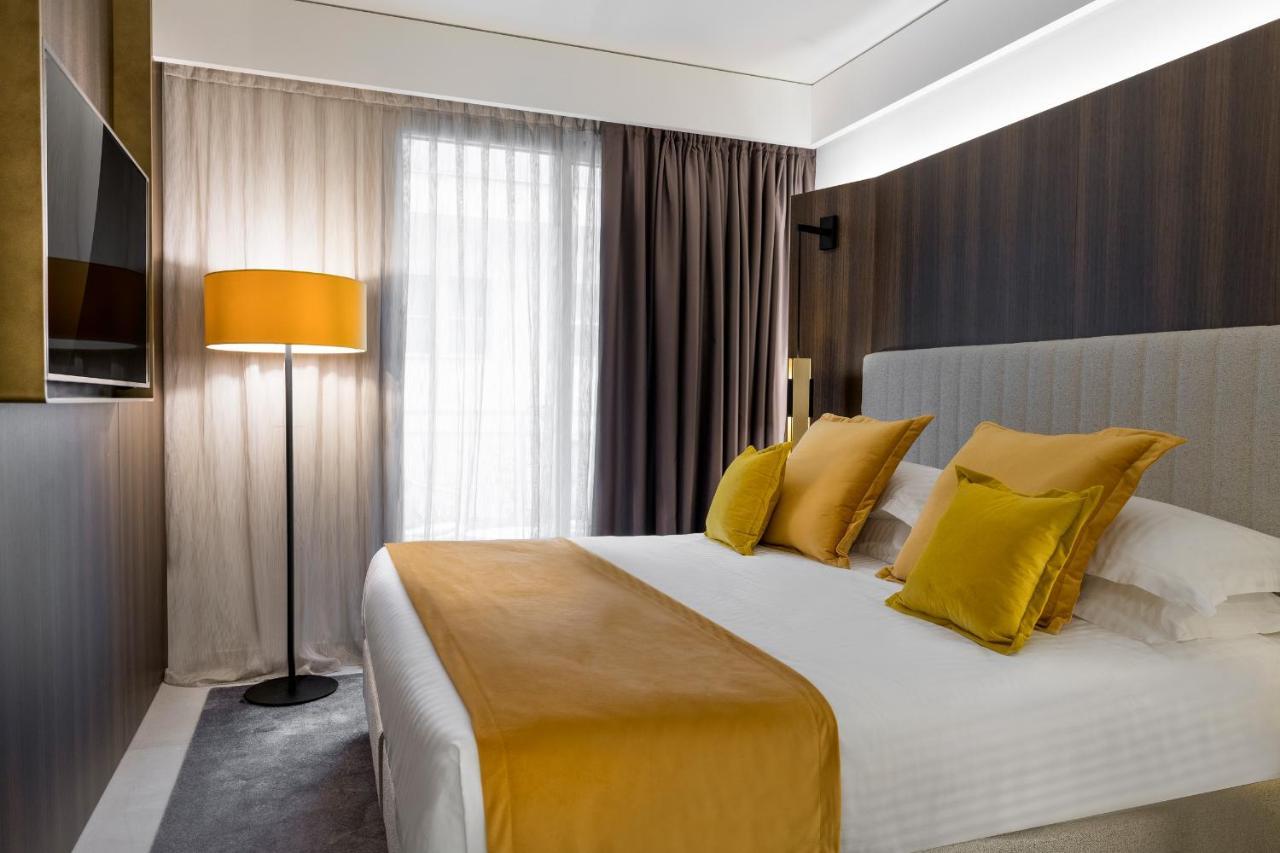 Deluxe Room,1085293975:JPEG