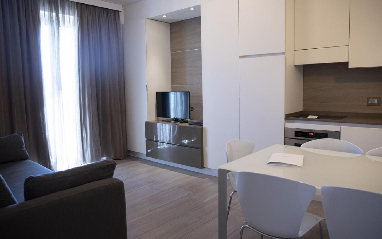 Superior Family Suite,1082824045:JPEG