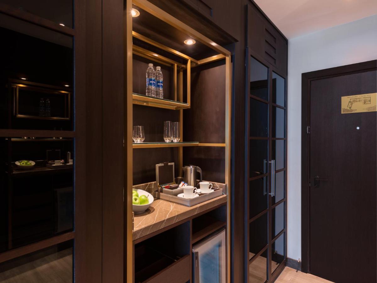 Regency Suite – High Floor
