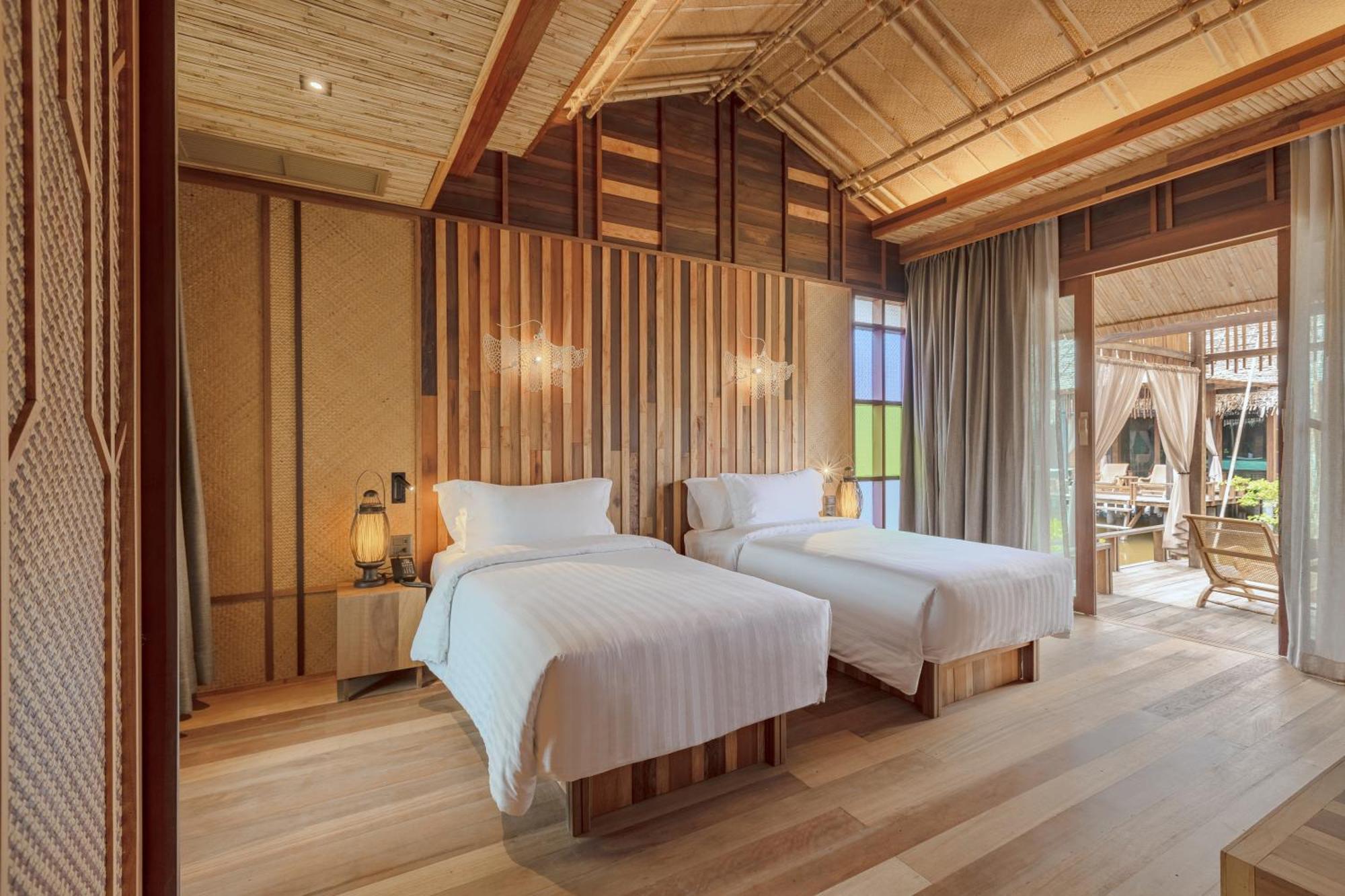 Family Suite Water Villa- Free Schedule Shuttle to Ao Nang Beach/ Railay Beach
