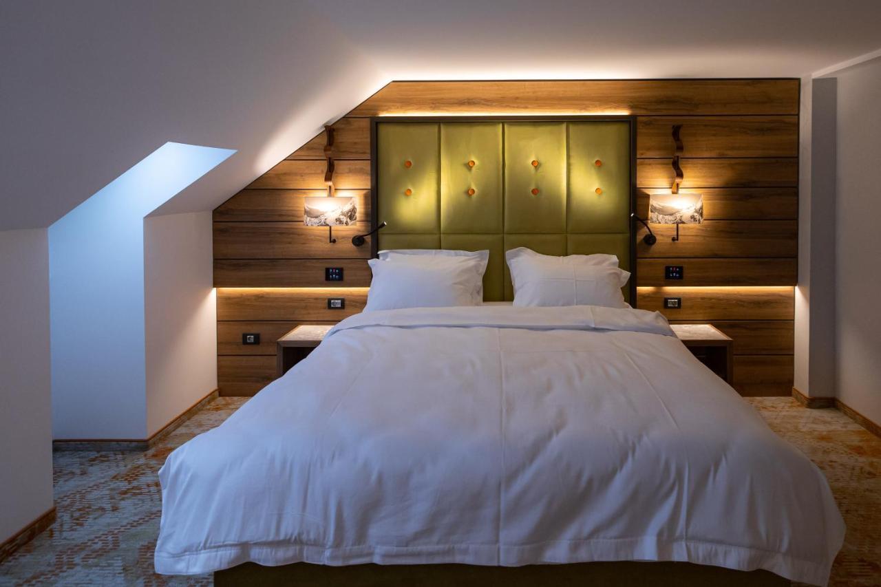 Junior Suite,1077470398:JPEG