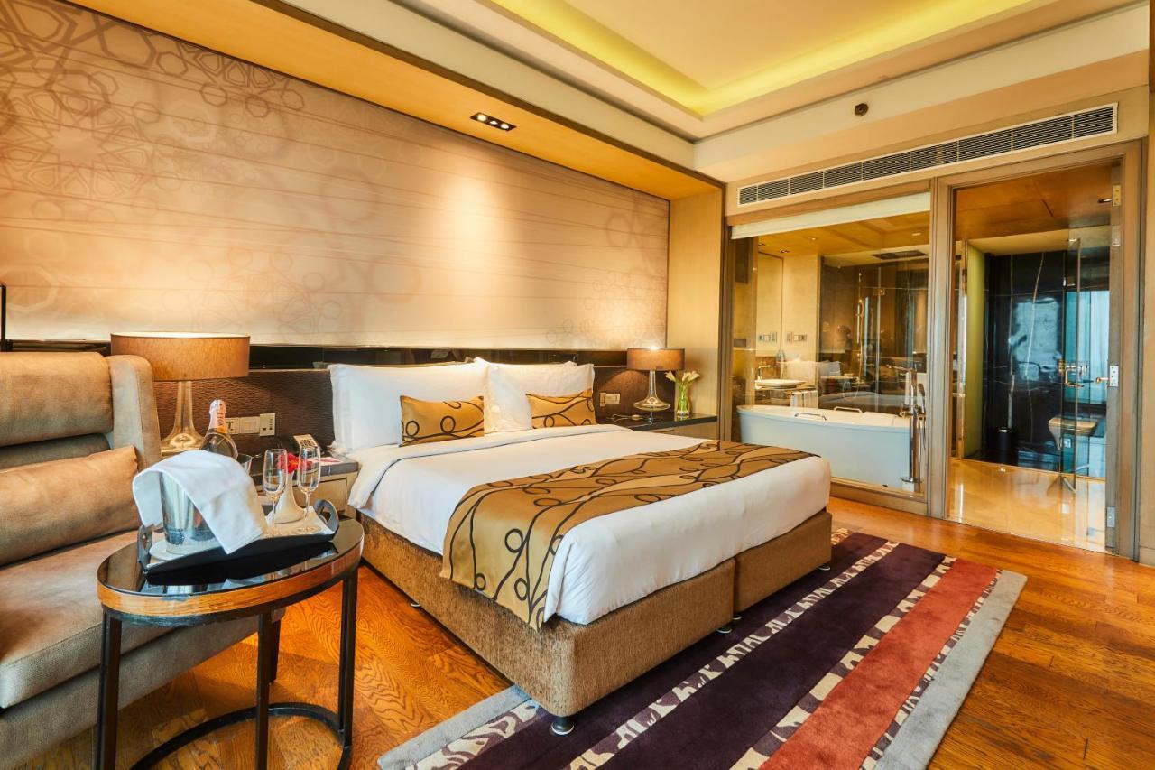 Premium King Room,1084149655:JPEG