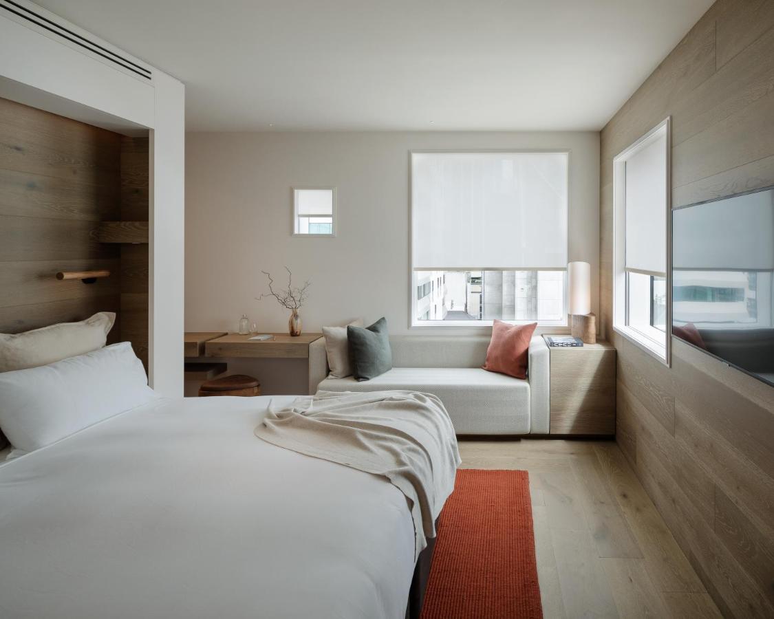 King or Twin Room City View