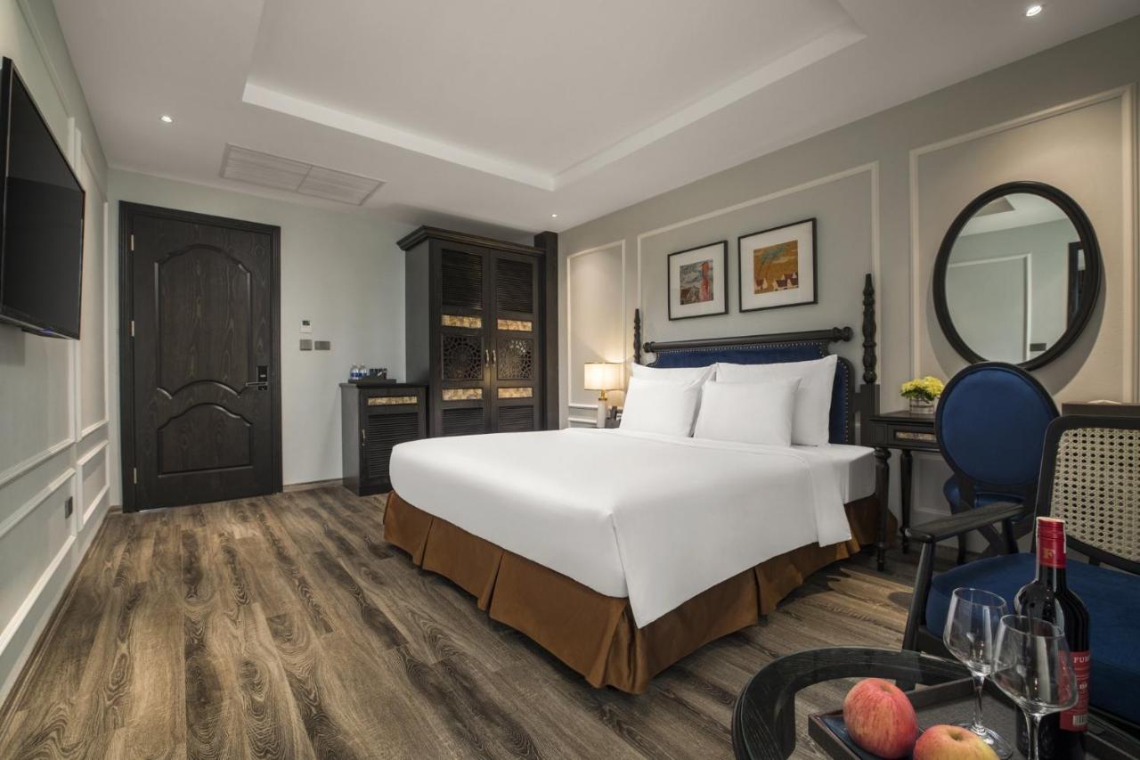 Deluxe Double or Twin Room