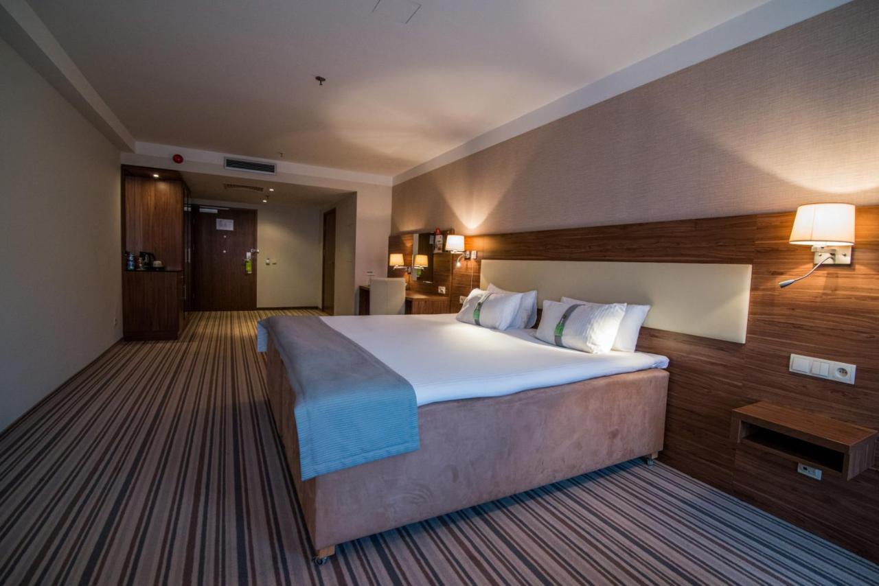 Standard Double Room - Disability Access