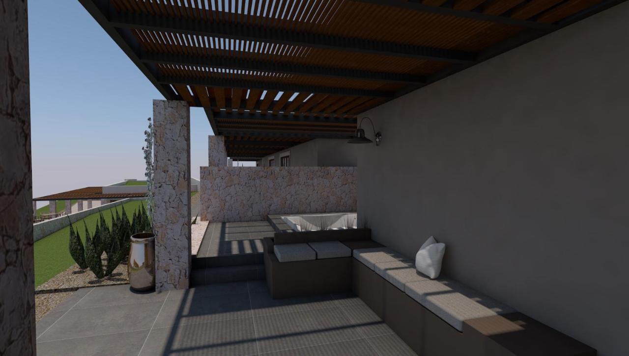 Deluxe Suite with Outdoor Jacuzzi