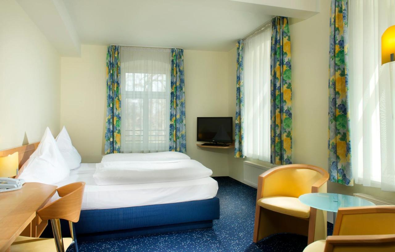 2 angrenzende Standard Doppelzimmer ohne Verbindungstür