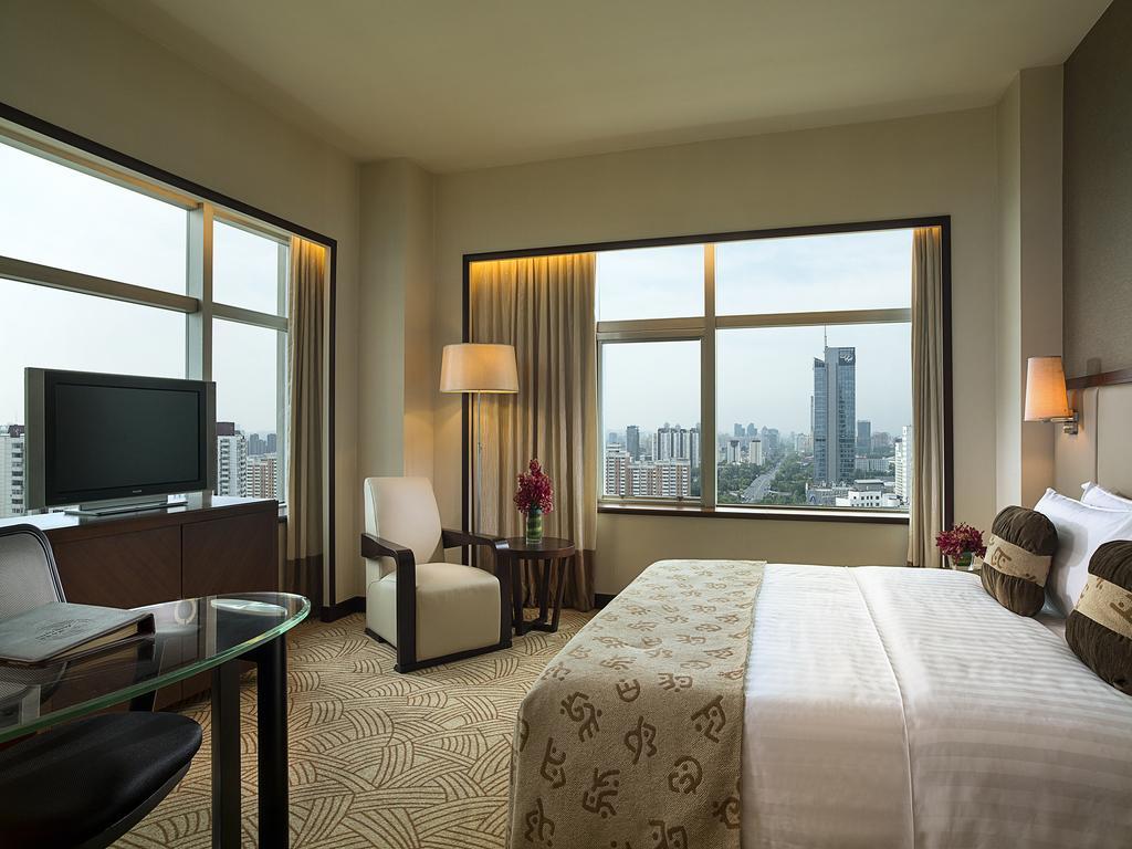 Celebrity Suite