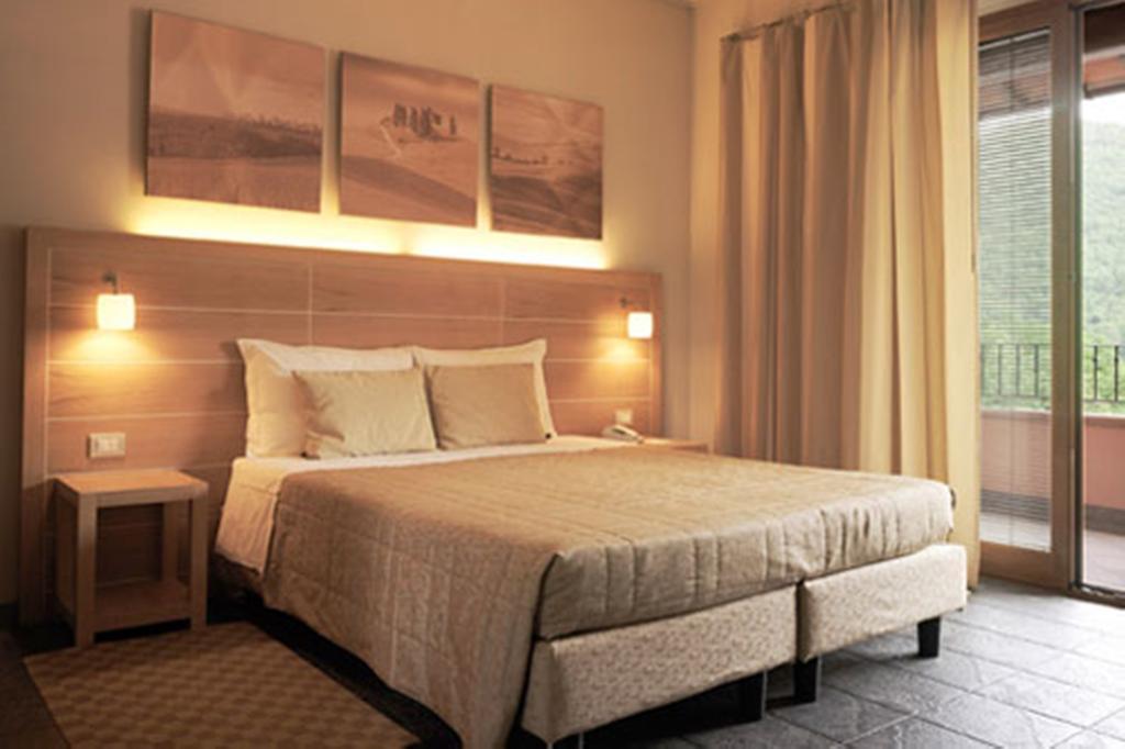 Double Room,685640322:JPEG