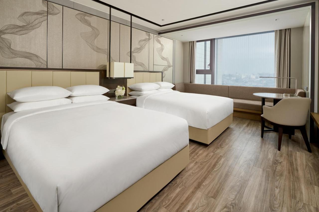 Double Room with Two Double Beds and Pool - Club Lounge Access