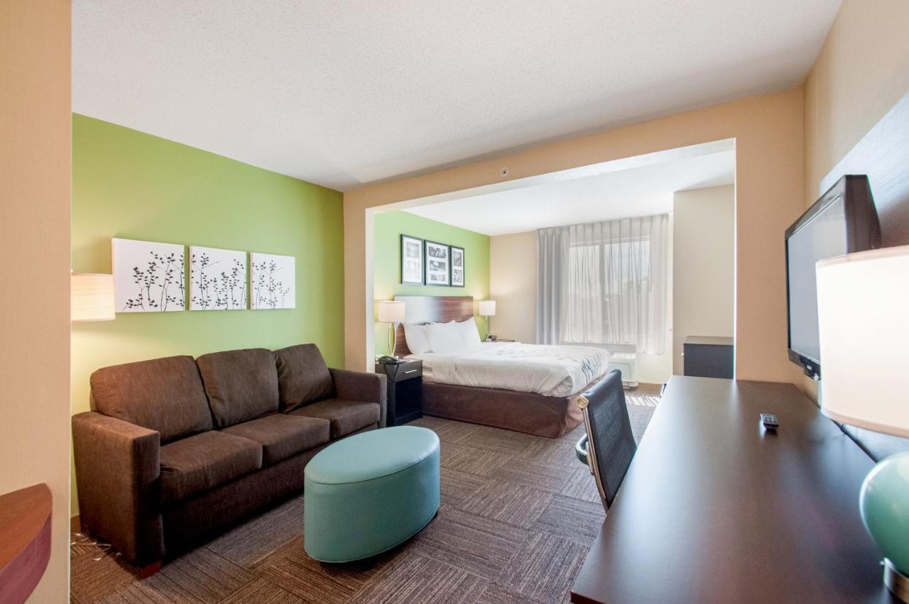 King Room - Accessible/Non-Smoking