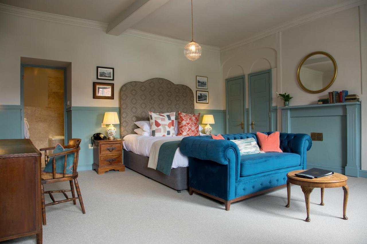 Bigger Comfy Hoste