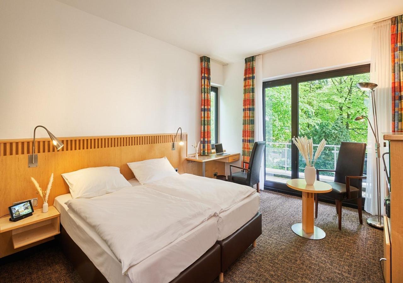 Classic Double Room,1113461838:JPEG