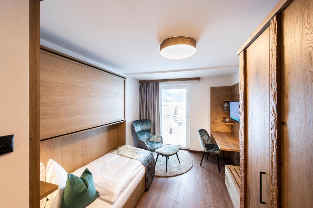 Single Room,1543809433:JPEG