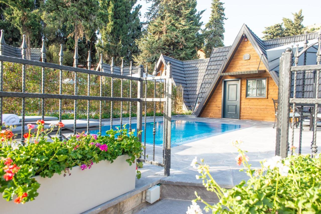 Deluxe Cabin Private Pool