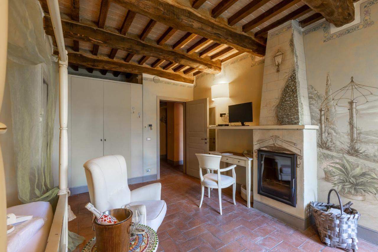 Romantic Double Room