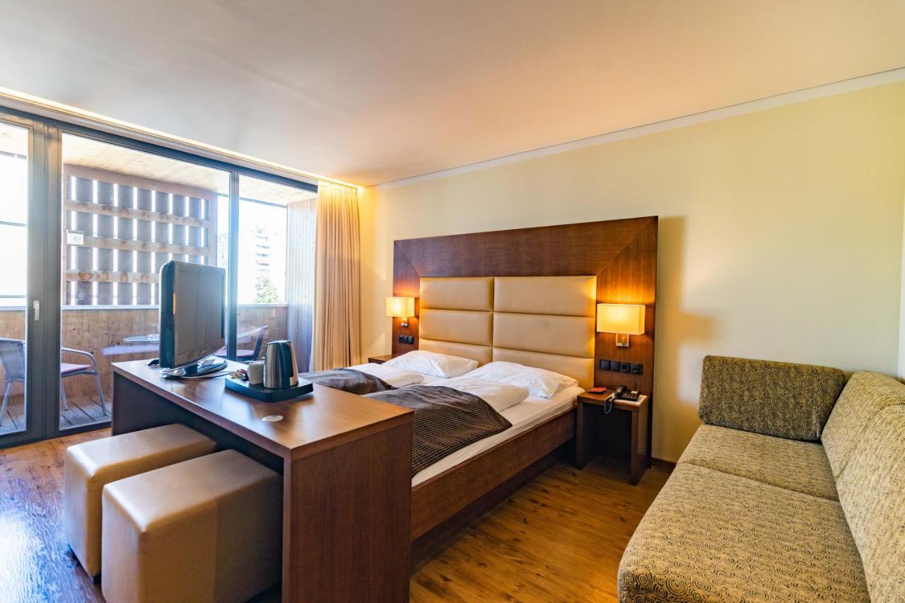 Superior Triple Room,378940780:JPEG