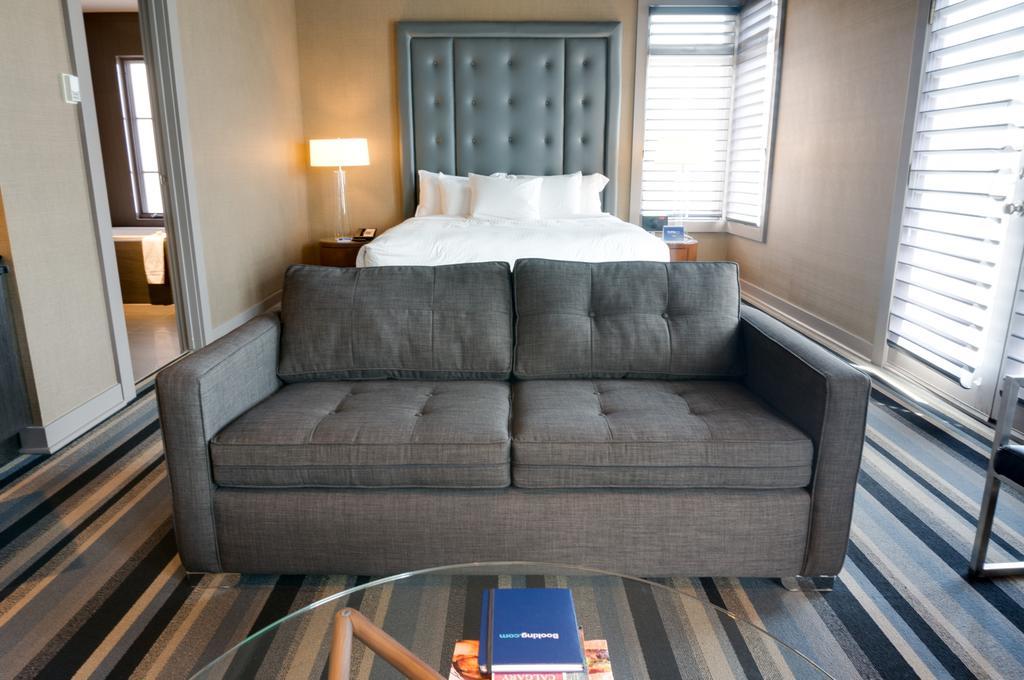 Luxury Suite