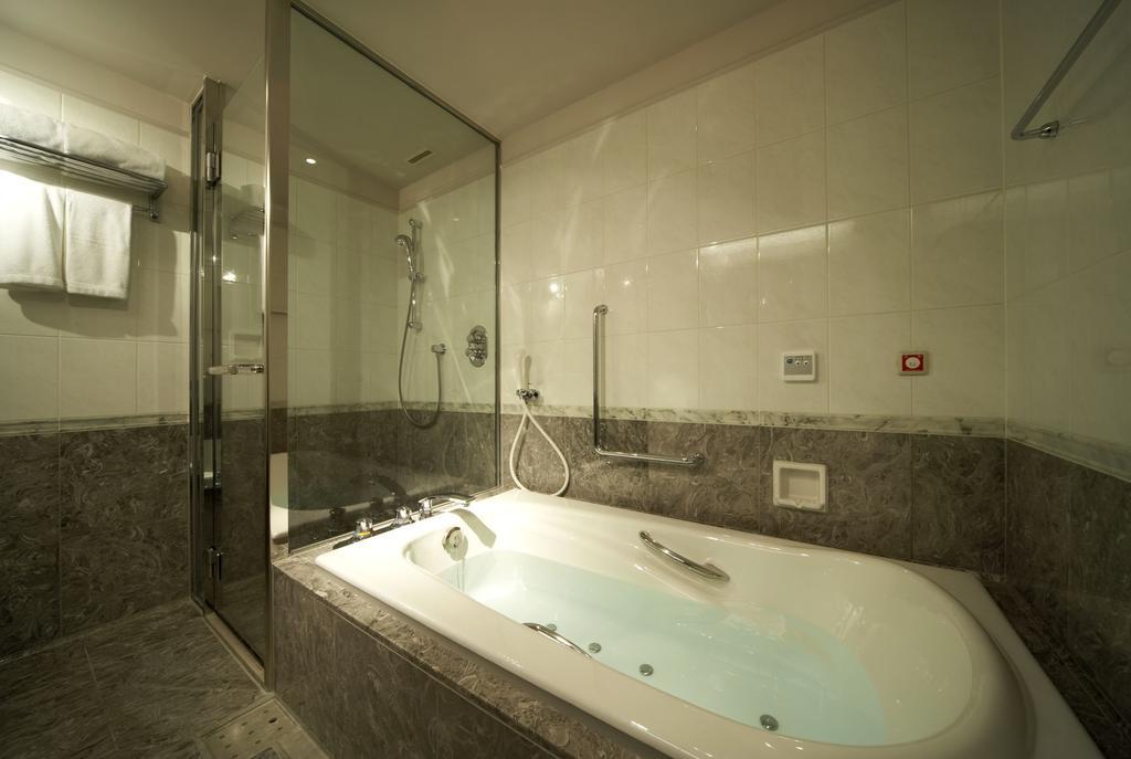 Standard Twin Room Non-Smoking
