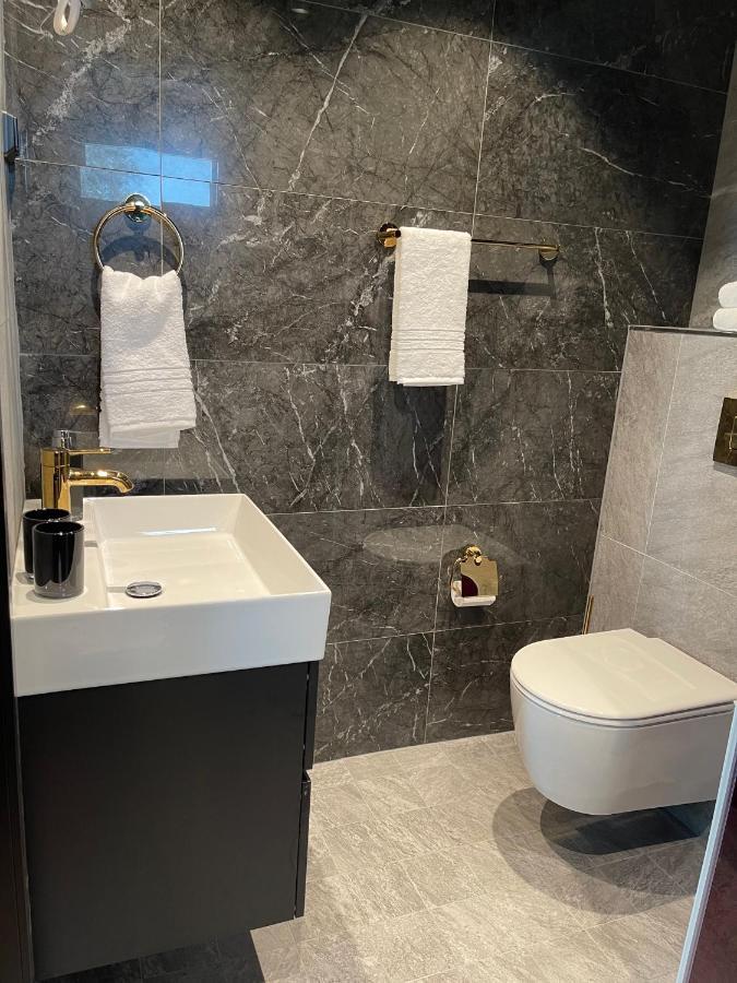 Suite Deluxe con cama extragrande y sauna