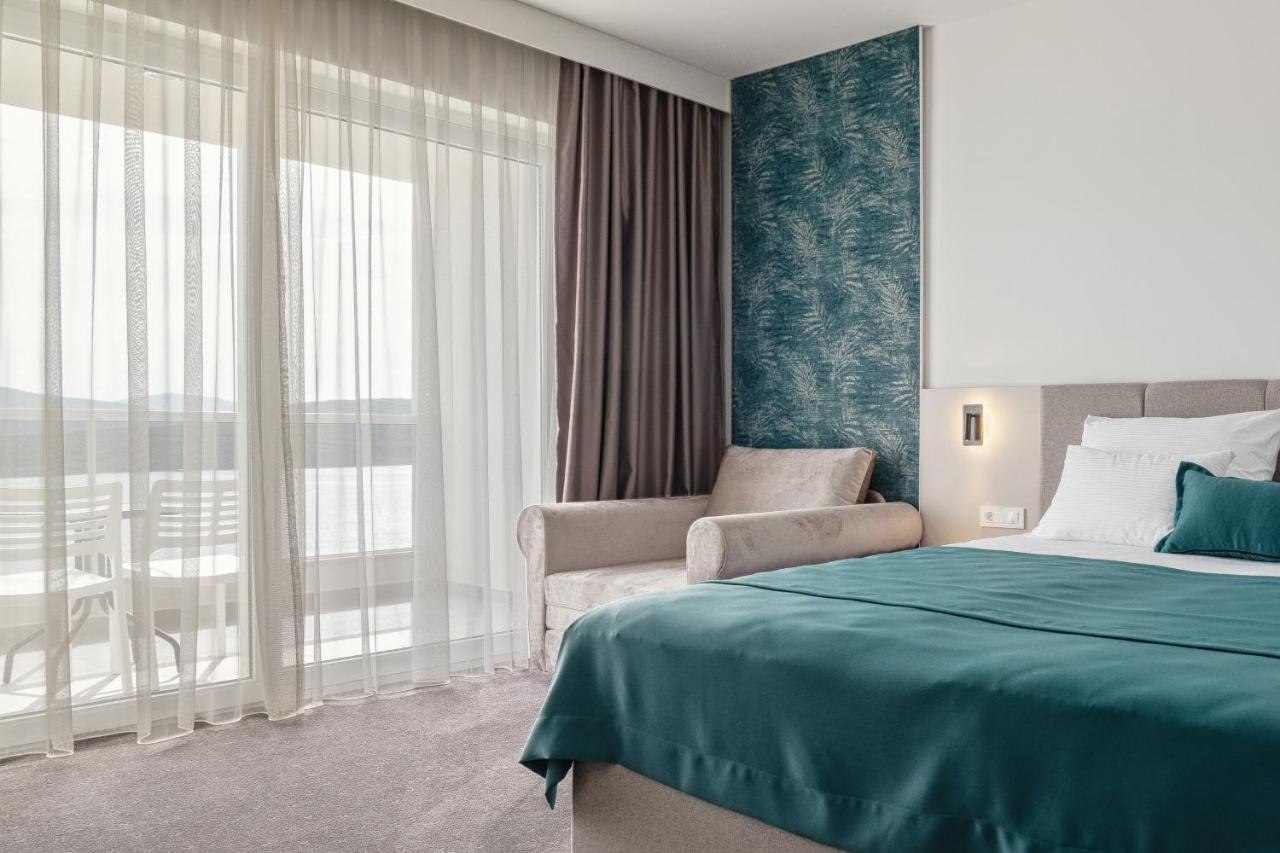 Superior Double or Twin Room Sea View