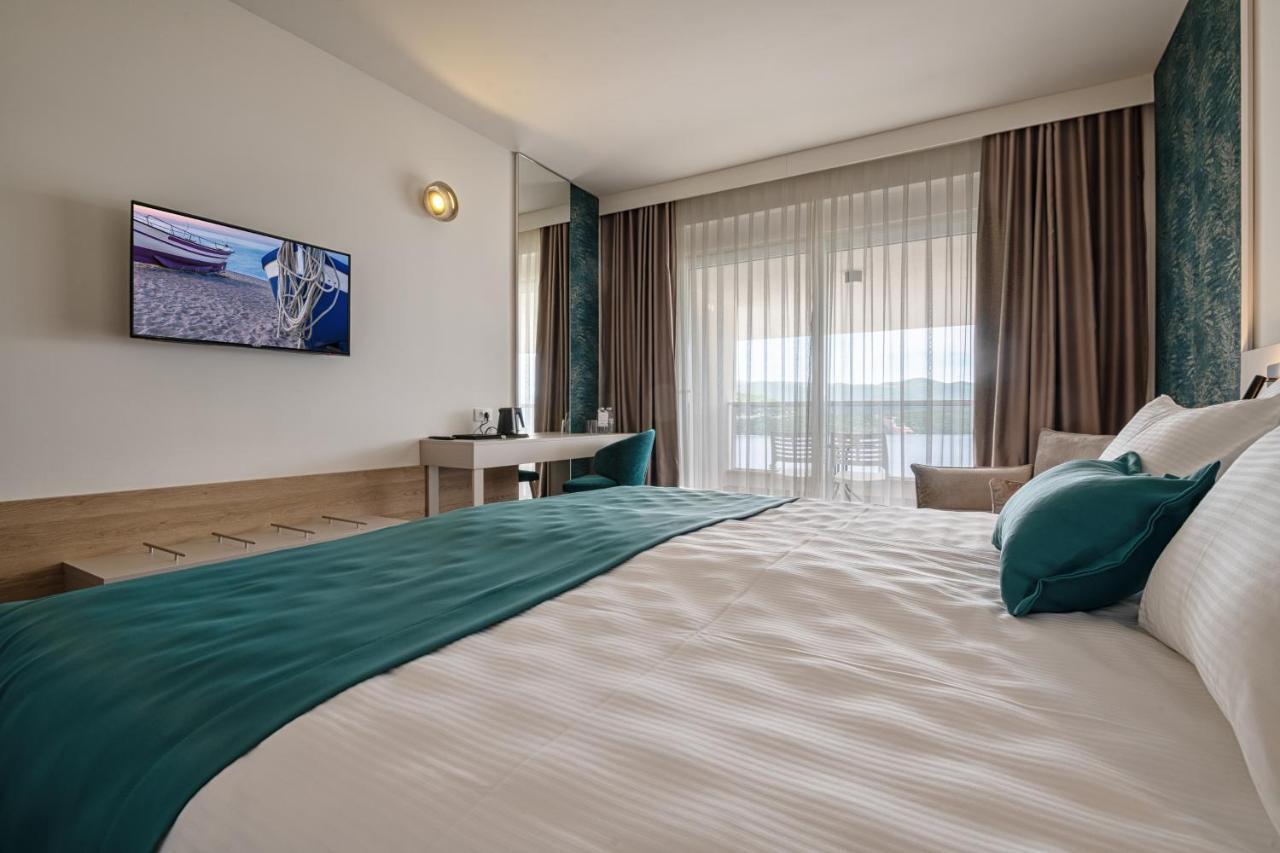 Superior Double or Twin Room Sea View