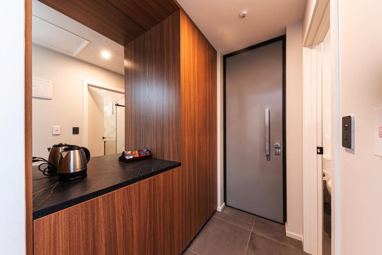 Deluxe Double or Twin Room Lake View