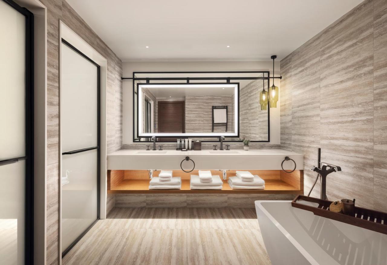 Karaman Suite Balcony Slope View,1523657329:JPEG