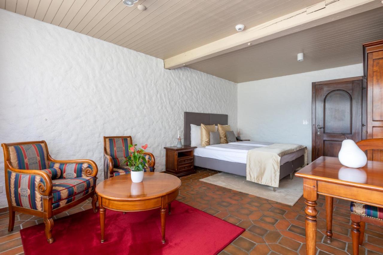 Superior Room with Lake View