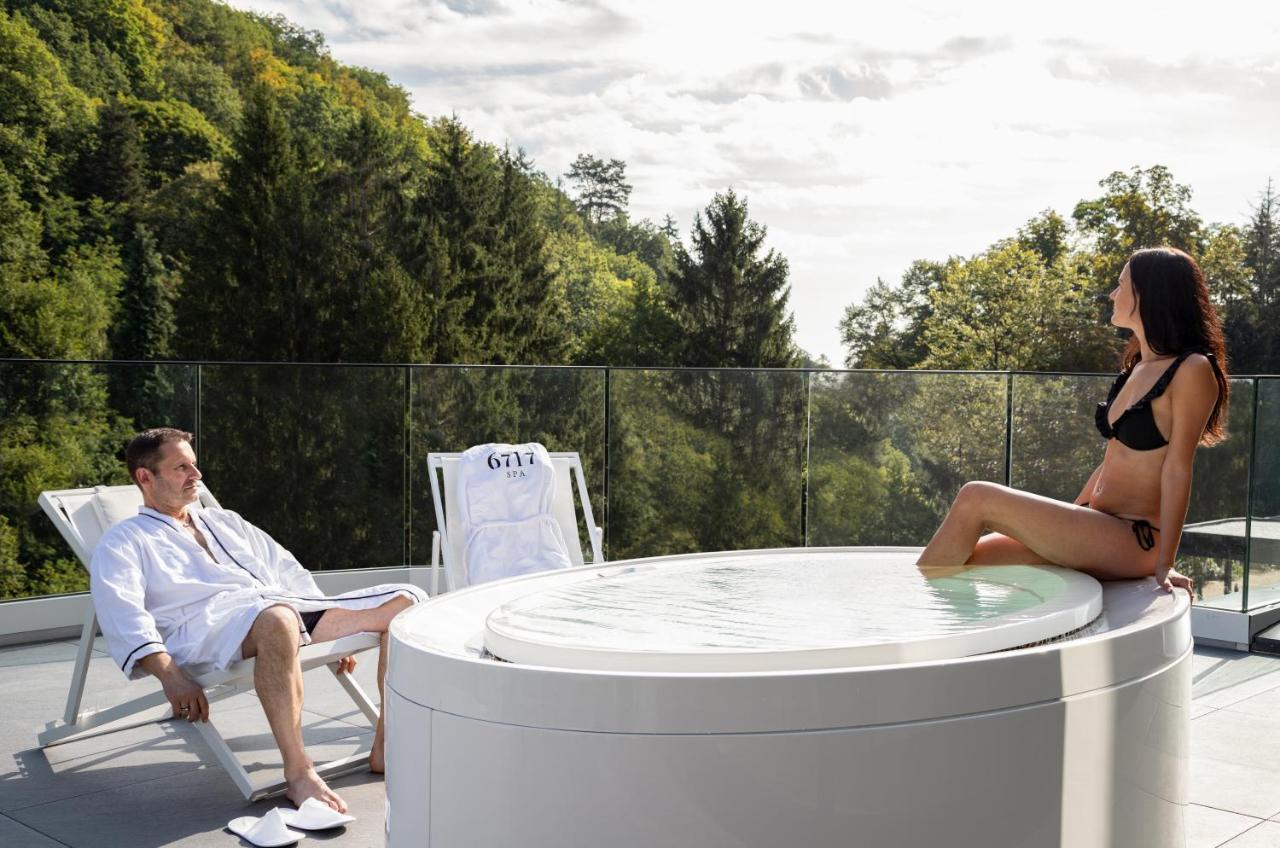 Suite Hot Tub Terrace Spa Access,1153746993:JPEG