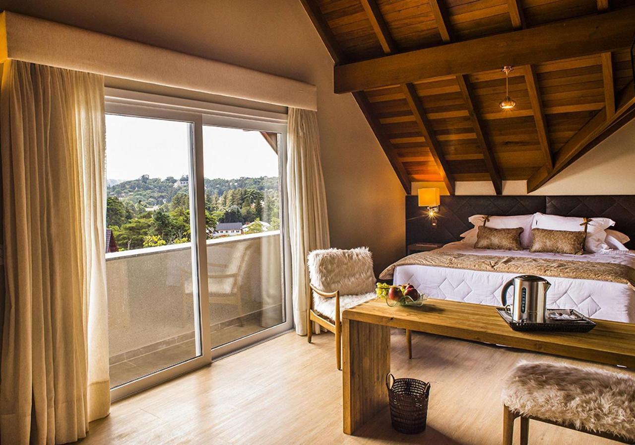 Master Suite Hot Tub