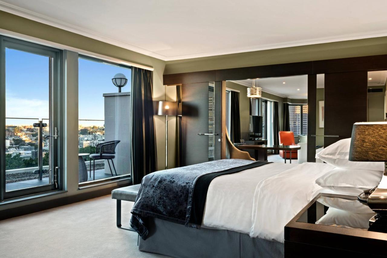 Deluxe Suite mit 1 Schlafzimmer, Terrasse und Zugang zur Club Lounge