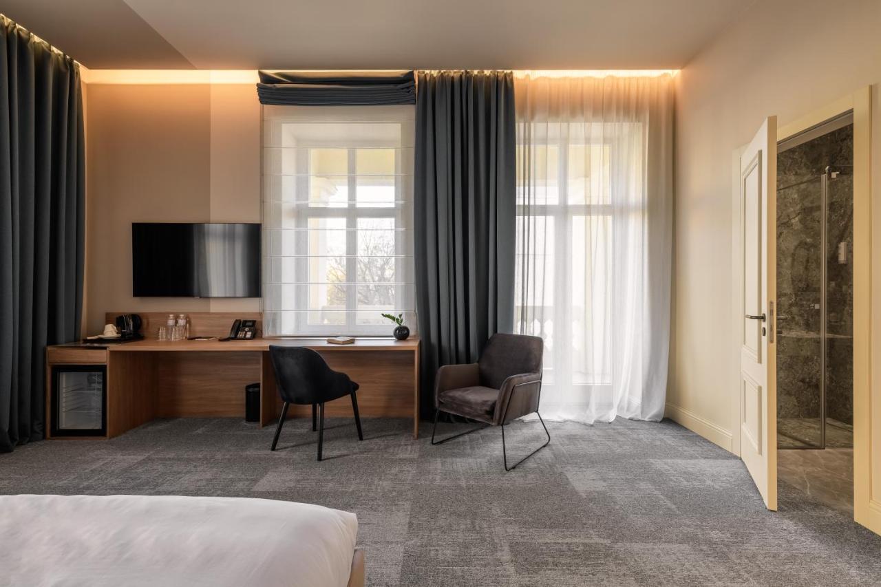 Junior Suite Balcony